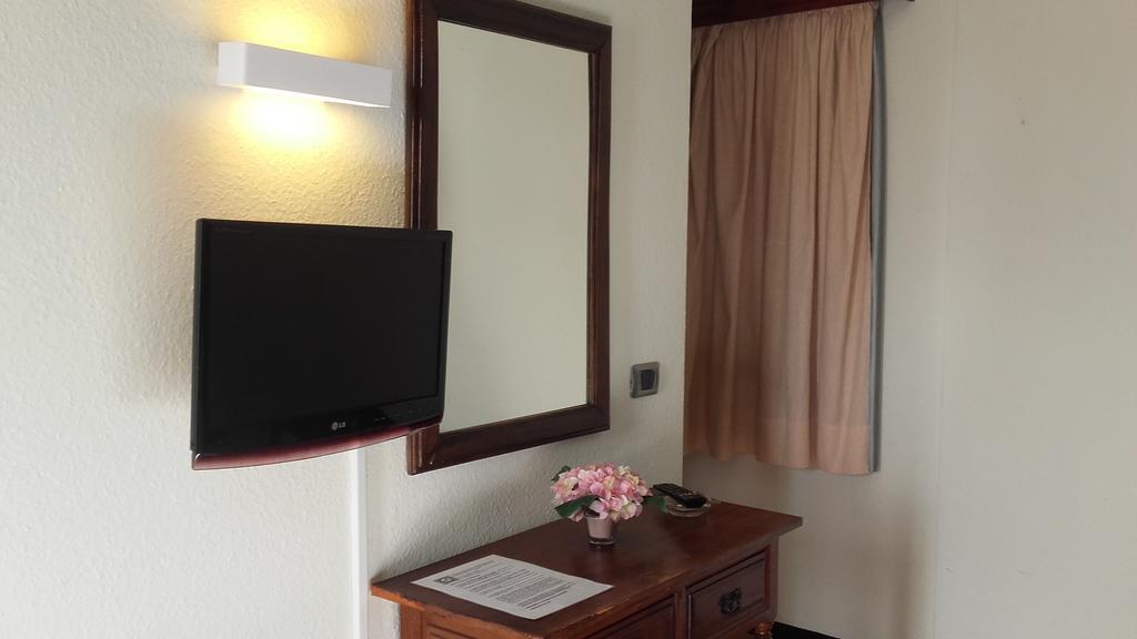 Hotel Tejuma 푸에르토 드 라 크루즈 외부 사진